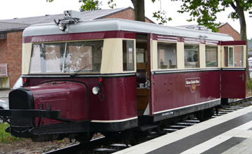 Historischer Triebwagen der Bahn